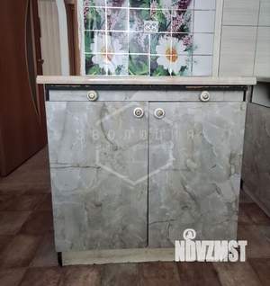 2-к квартира, вторичка, 45м2, 1/4 этаж