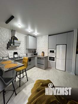 2-к квартира, вторичка, 65м2, 2/10 этаж