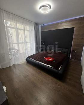 3-к квартира, вторичка, 123м2, 3/4 этаж