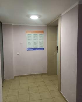 2-к квартира, вторичка, 61м2, 1/8 этаж