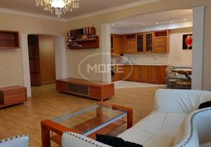2-к квартира, вторичка, 74м2, 2/3 этаж