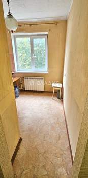 2-к квартира, вторичка, 46м2, 3/5 этаж