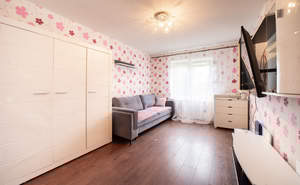 2-к квартира, вторичка, 59м2, 1/3 этаж