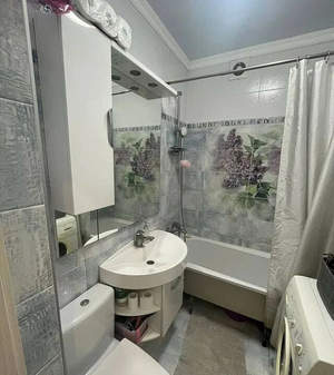 2-к квартира, вторичка, 63м2, 7/12 этаж