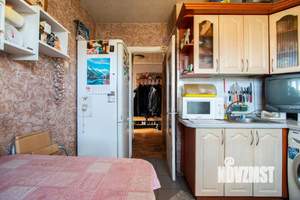 4-к квартира, вторичка, 74м2, 8/9 этаж