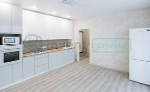 3-к квартира, вторичка, 70м2, 4/9 этаж