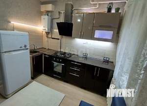 2-к квартира, вторичка, 35м2, 1/4 этаж