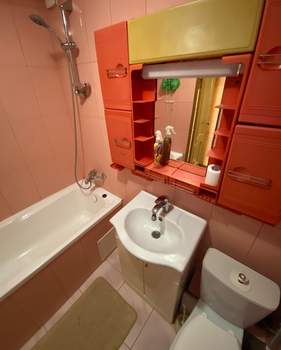 2-к квартира, вторичка, 44м2, 1/5 этаж