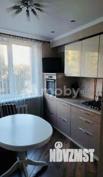 2-к квартира, вторичка, 63м2, 1/6 этаж