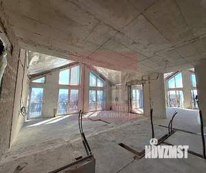 6-к квартира, вторичка, 361м2, 4/4 этаж