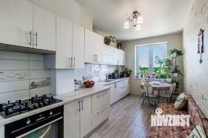 2-к квартира, вторичка, 60м2, 8/10 этаж