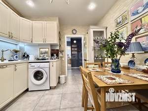 2-к квартира, вторичка, 55м2, 1/9 этаж