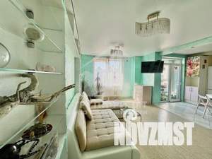 2-к квартира, вторичка, 63м2, 9/9 этаж