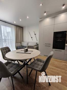 2-к квартира, вторичка, 57м2, 10/10 этаж