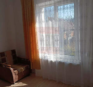 2-к квартира, вторичка, 68м2, 2/2 этаж