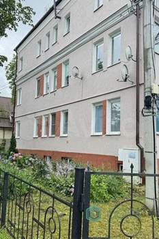 2-к квартира, вторичка, 42м2, 1/3 этаж