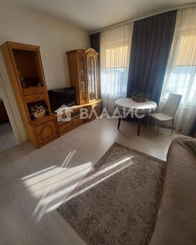 4-к квартира, вторичка, 66м2, 2/2 этаж