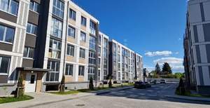 2-к квартира, вторичка, 56м2, 1/4 этаж