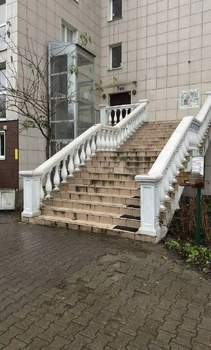 2-к квартира, вторичка, 55м2, 1/9 этаж