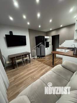 2-к квартира, вторичка, 63м2, 4/10 этаж