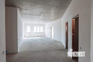 3-к квартира, вторичка, 150м2, 2/7 этаж