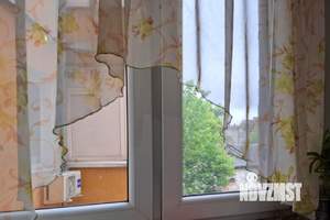 3-к квартира, вторичка, 100м2, 2/3 этаж