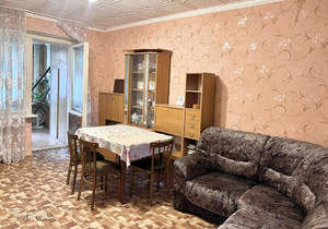 2-к квартира, вторичка, 37м2, 1/5 этаж