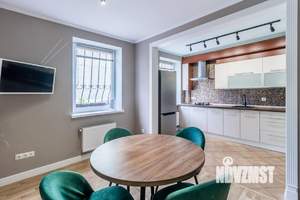 2-к квартира, вторичка, 73м2, 1/4 этаж