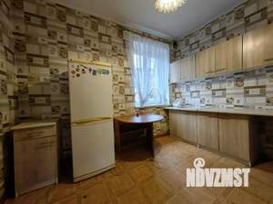 2-к квартира, вторичка, 37м2, 1/3 этаж