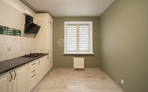 2-к квартира, вторичка, 57м2, 1/9 этаж