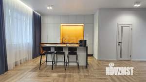 1-к квартира, вторичка, 63м2, 2/8 этаж