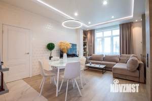 2-к квартира, вторичка, 93м2, 3/3 этаж