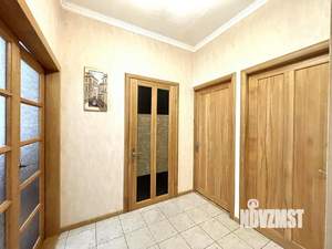 2-к квартира, вторичка, 57м2, 1/3 этаж