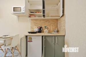 Студия квартира, вторичка, 8м2, 1/5 этаж