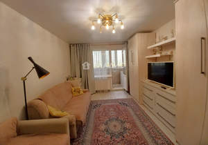 2-к квартира, вторичка, 56м2, 1/9 этаж