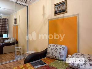 2-к квартира, вторичка, 43м2, 1/4 этаж