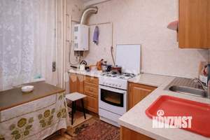 3-к квартира, вторичка, 77м2, 2/5 этаж
