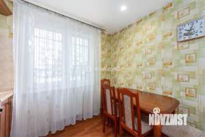 2-к квартира, вторичка, 57м2, 1/10 этаж