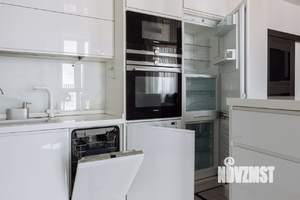 3-к квартира, вторичка, 88м2, 14/14 этаж
