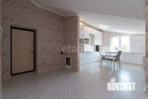 4-к квартира, вторичка, 184м2, 4/4 этаж