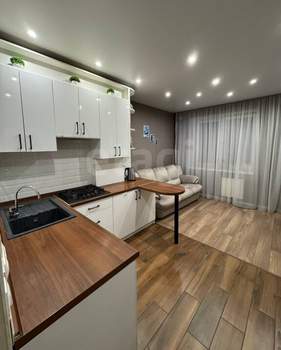 2-к квартира, вторичка, 63м2, 4/10 этаж