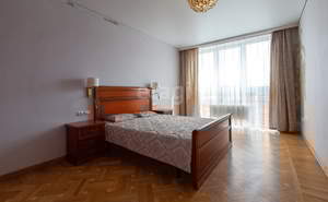 2-к квартира, вторичка, 103м2, 4/7 этаж