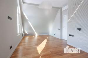 2-к квартира, вторичка, 106м2, 7/8 этаж