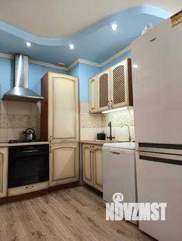 2-к квартира, вторичка, 61м2, 1/3 этаж