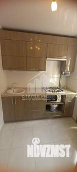 3-к квартира, вторичка, 58м2, 3/5 этаж