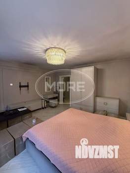 2-к квартира, вторичка, 62м2, 1/3 этаж