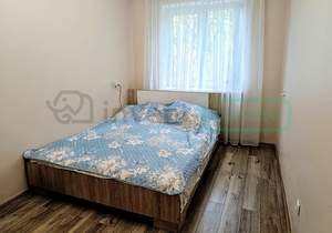 2-к квартира, вторичка, 42м2, 1/5 этаж