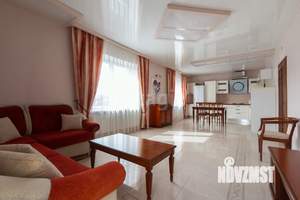 3-к квартира, вторичка, 103м2, 4/7 этаж