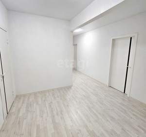 3-к квартира, вторичка, 93м2, 2/8 этаж