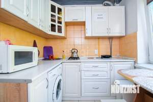 3-к квартира, вторичка, 59м2, 1/6 этаж